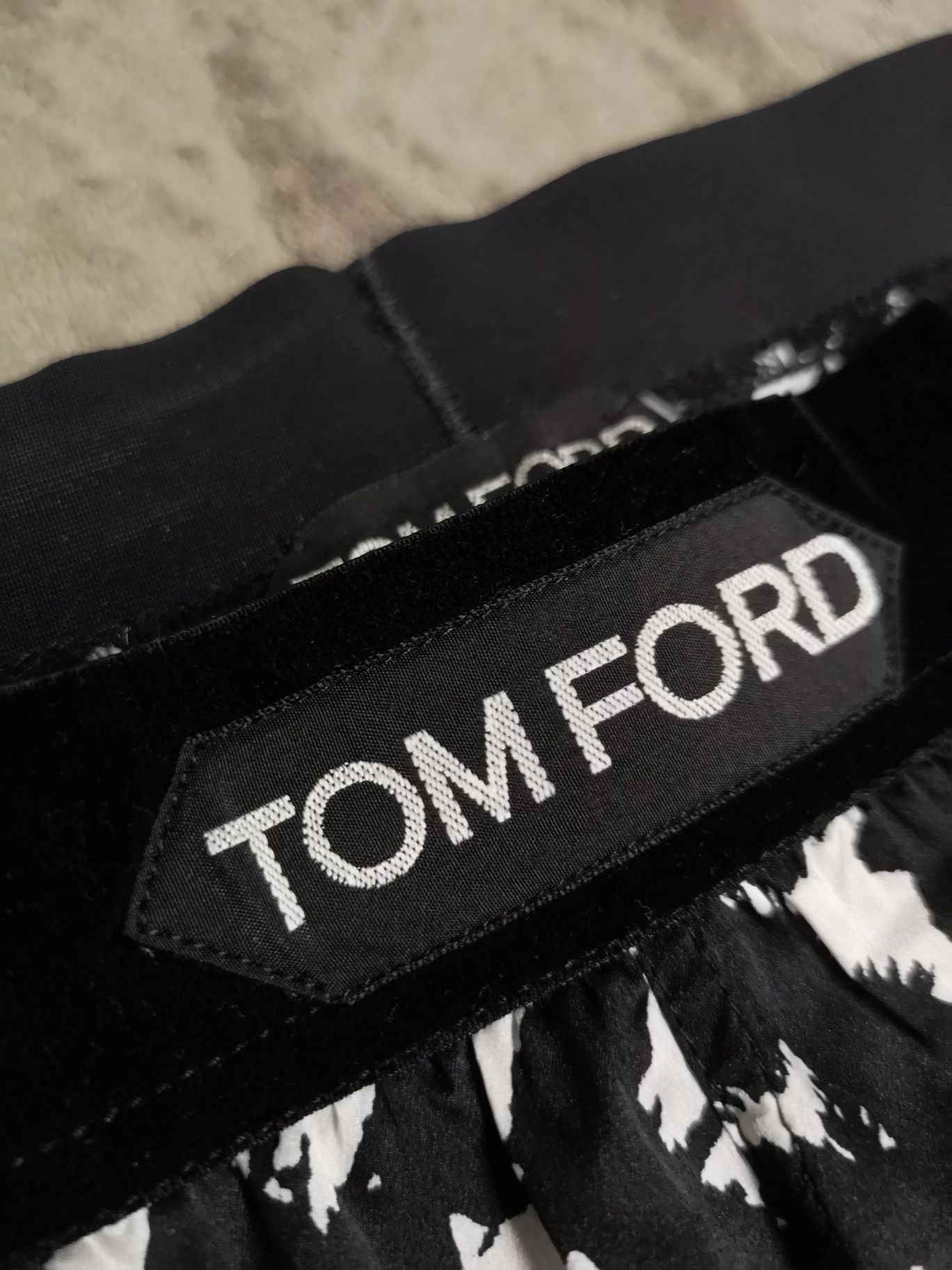 Tom Ford. Оригинал. Италия. Шёлк