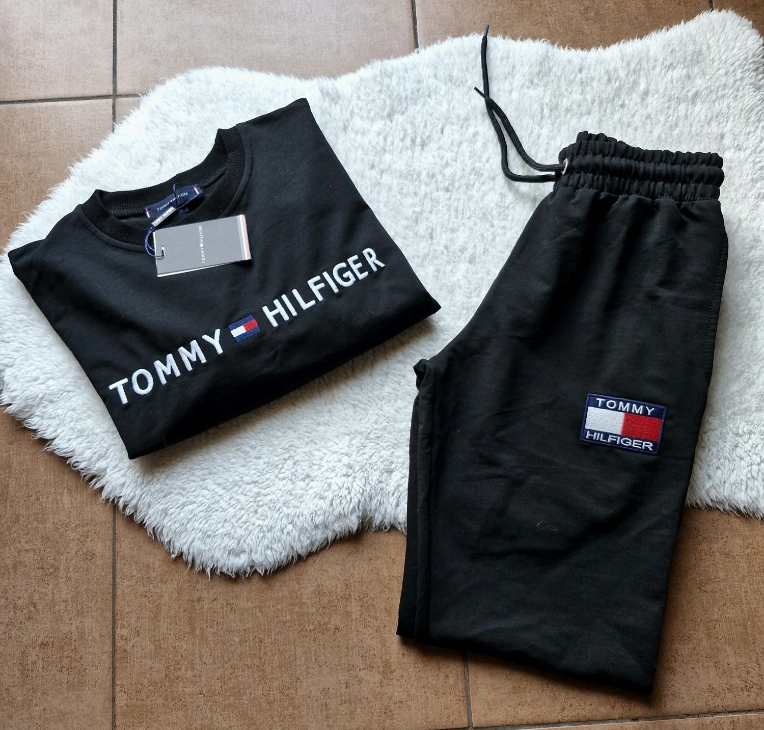 Nowy damski dres t.h.s m l metki czarny spodnie bluza logo bawełna