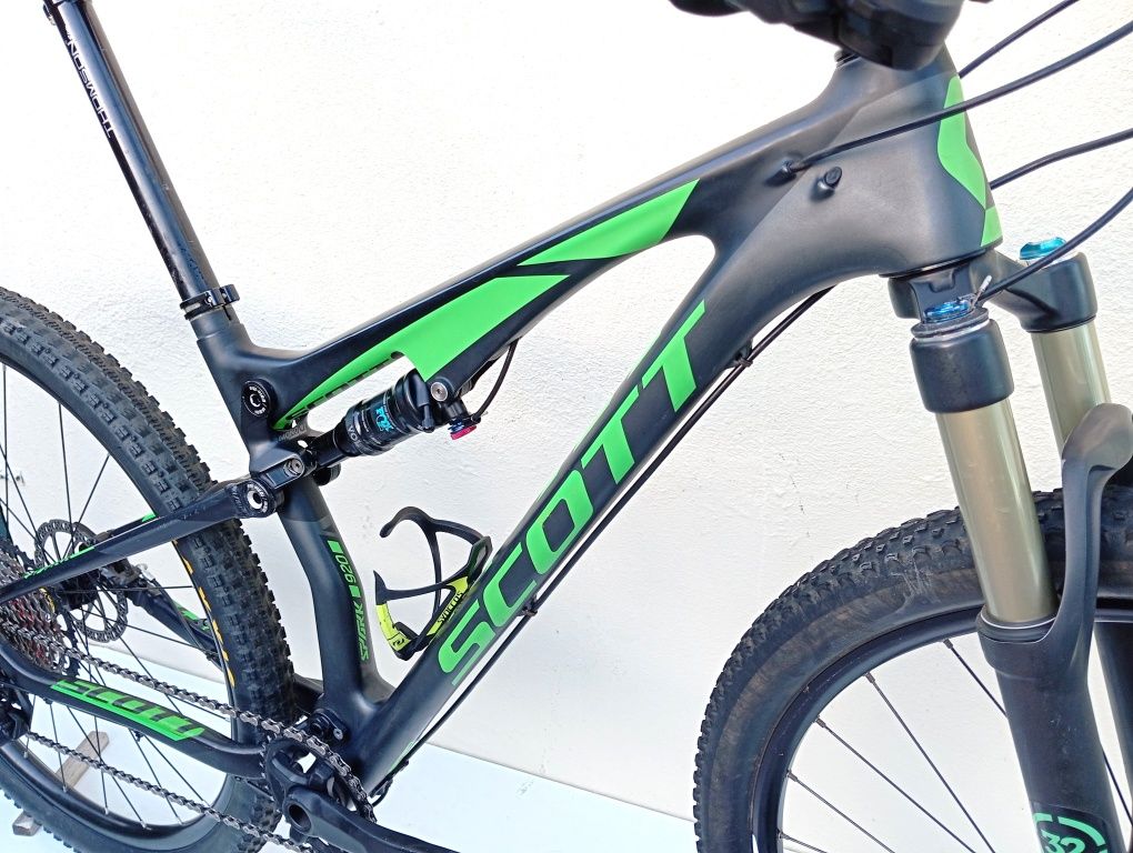 J-bikes usadas ok 29 Scott Spark Carbono suspensão total M