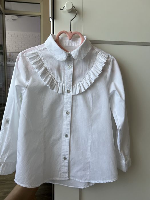 Продам сорочку білу шкільну 116 ріст Sinsay