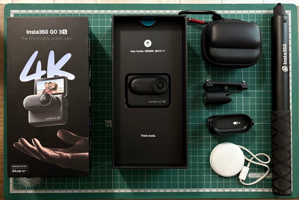 Insta360 Go 3S + Extras