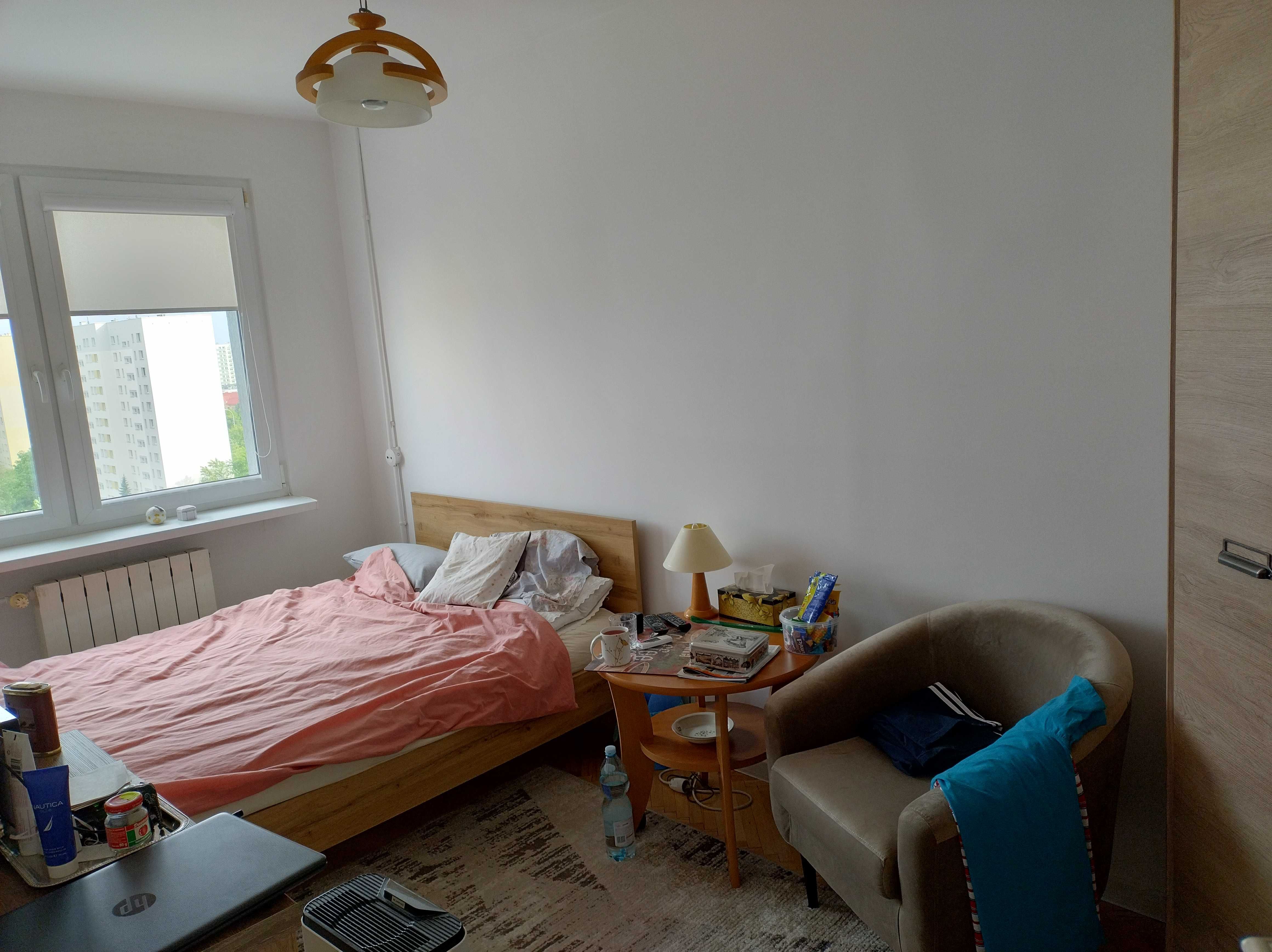 Sprzedam mieszkanie 69 m2, 10 piętro, 4 pokoje + loggia, os. Poręby