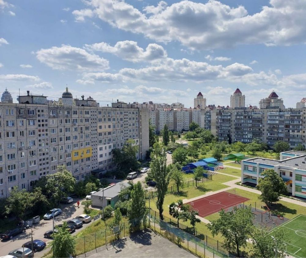 Без %.Трикімнатна квартира на Оболоні,Прирічна 17,Оболонська Набережна