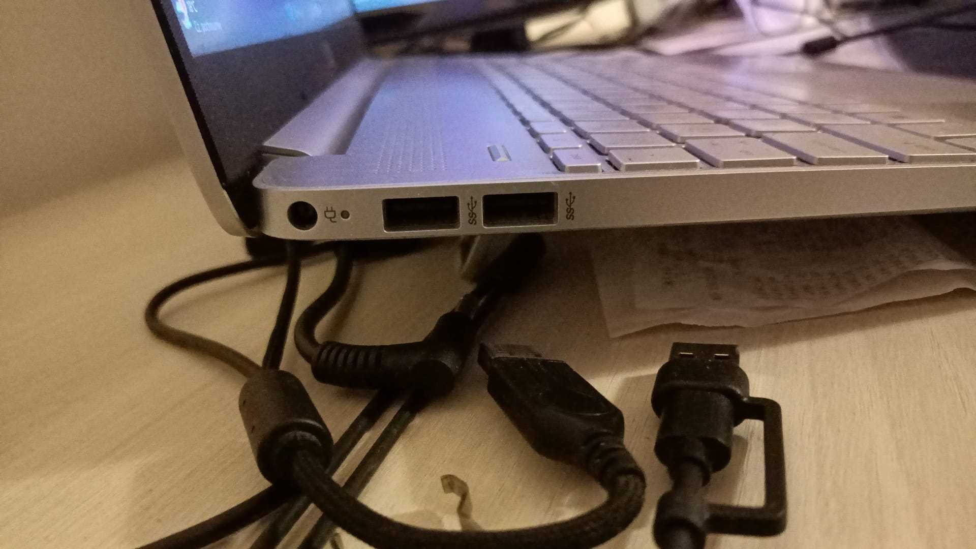 Laptop HP dla nauki lub pracy