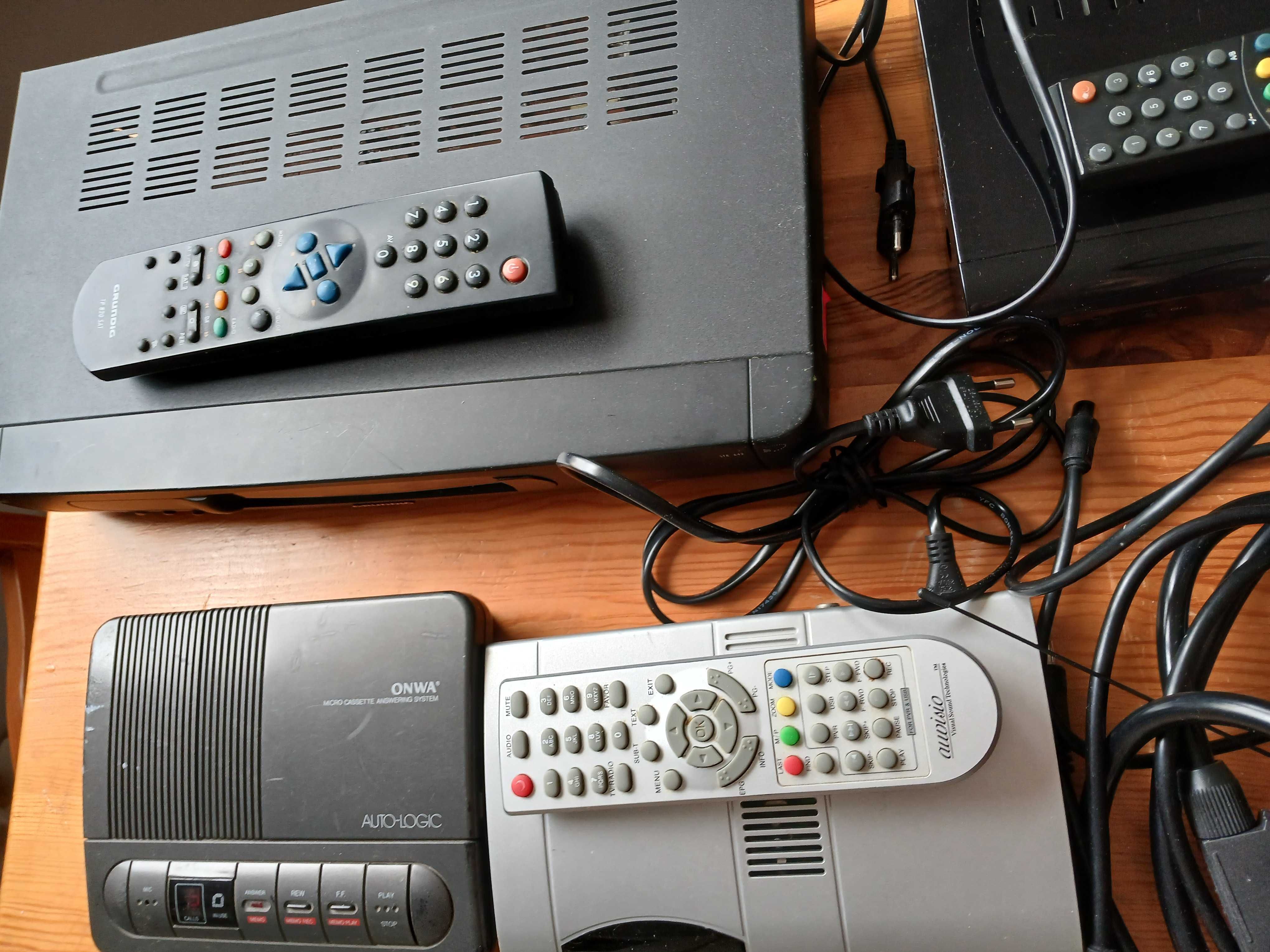 Dekodery, DVD, zestaw sprzetu eletr.za 80 zł.