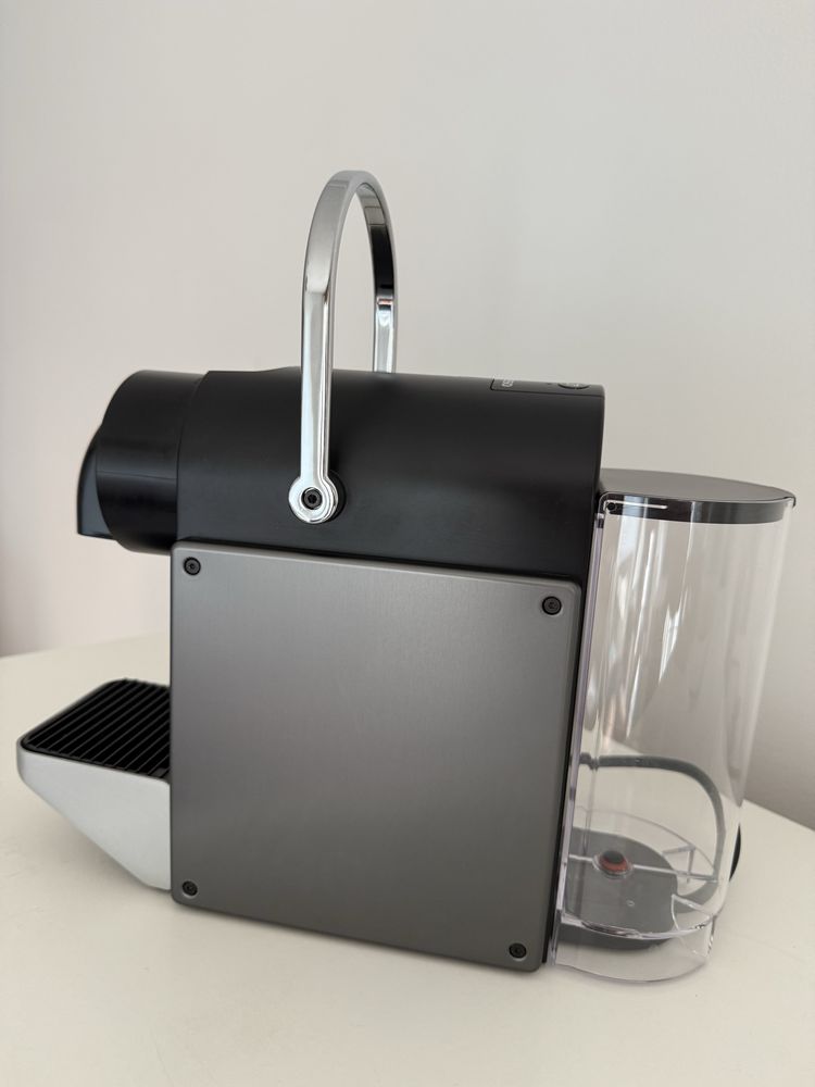 Vendo Máquina de Café Nespresso