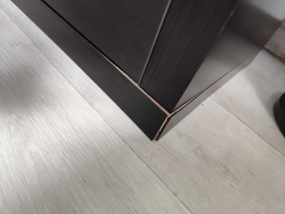 Estante ikea com arrumação