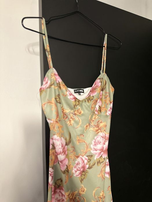 Piękna letnia sukienka Fashion Nova S