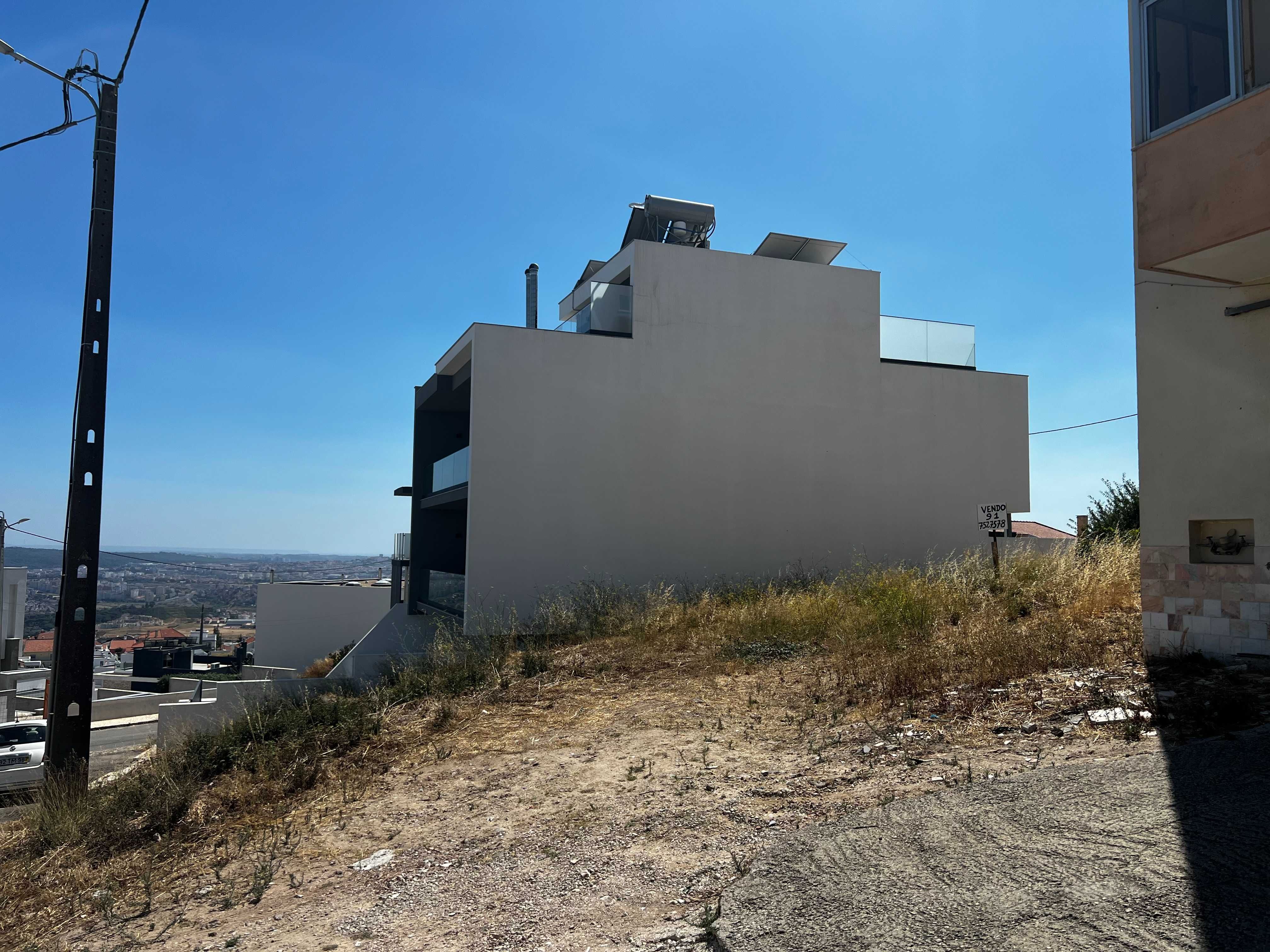 Terreno Urbano Com 2 Frentes e Vista Única