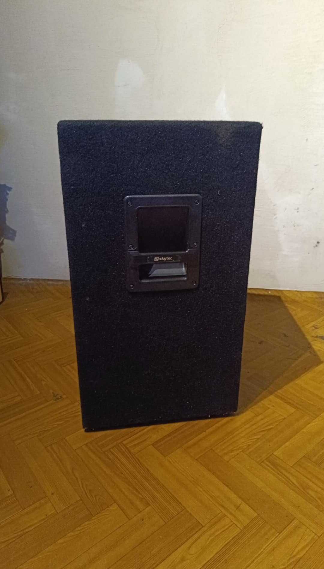 Sprzedam zestaw dwóch głośników Skytec SL15 800W