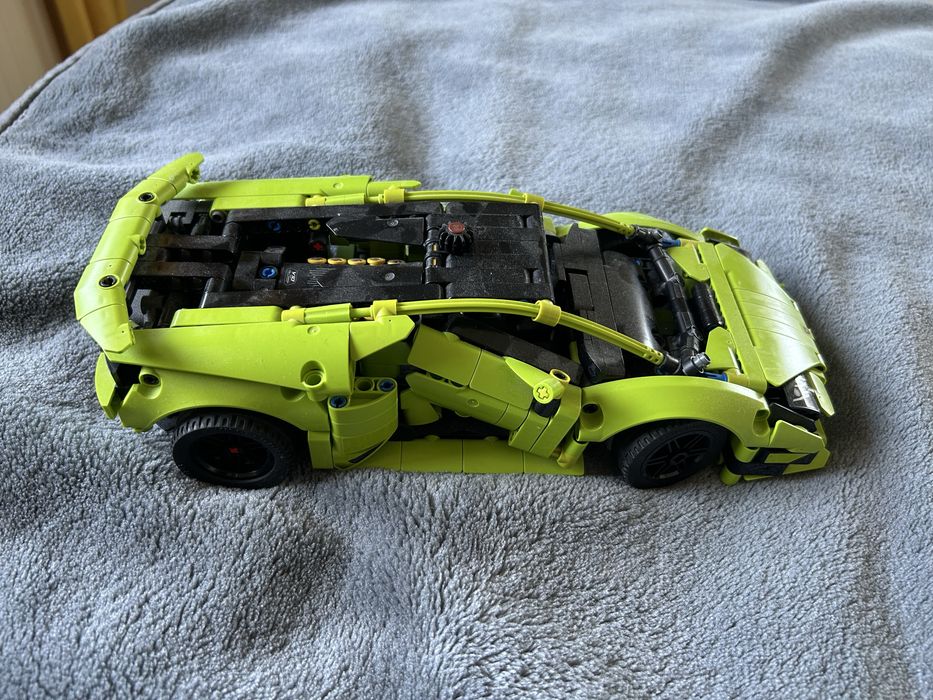 Lamborghini lego Technic 42161