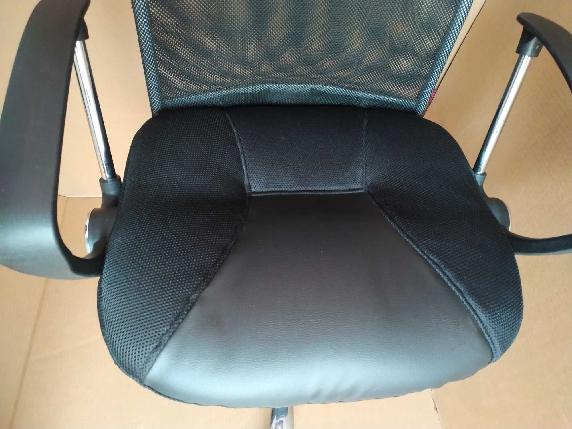 компьютерное офисное кресло