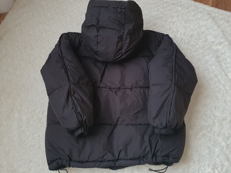 Стильний зимовий пуховик куртка пуфер