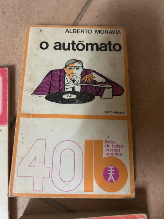 O autómato  alberto moravia