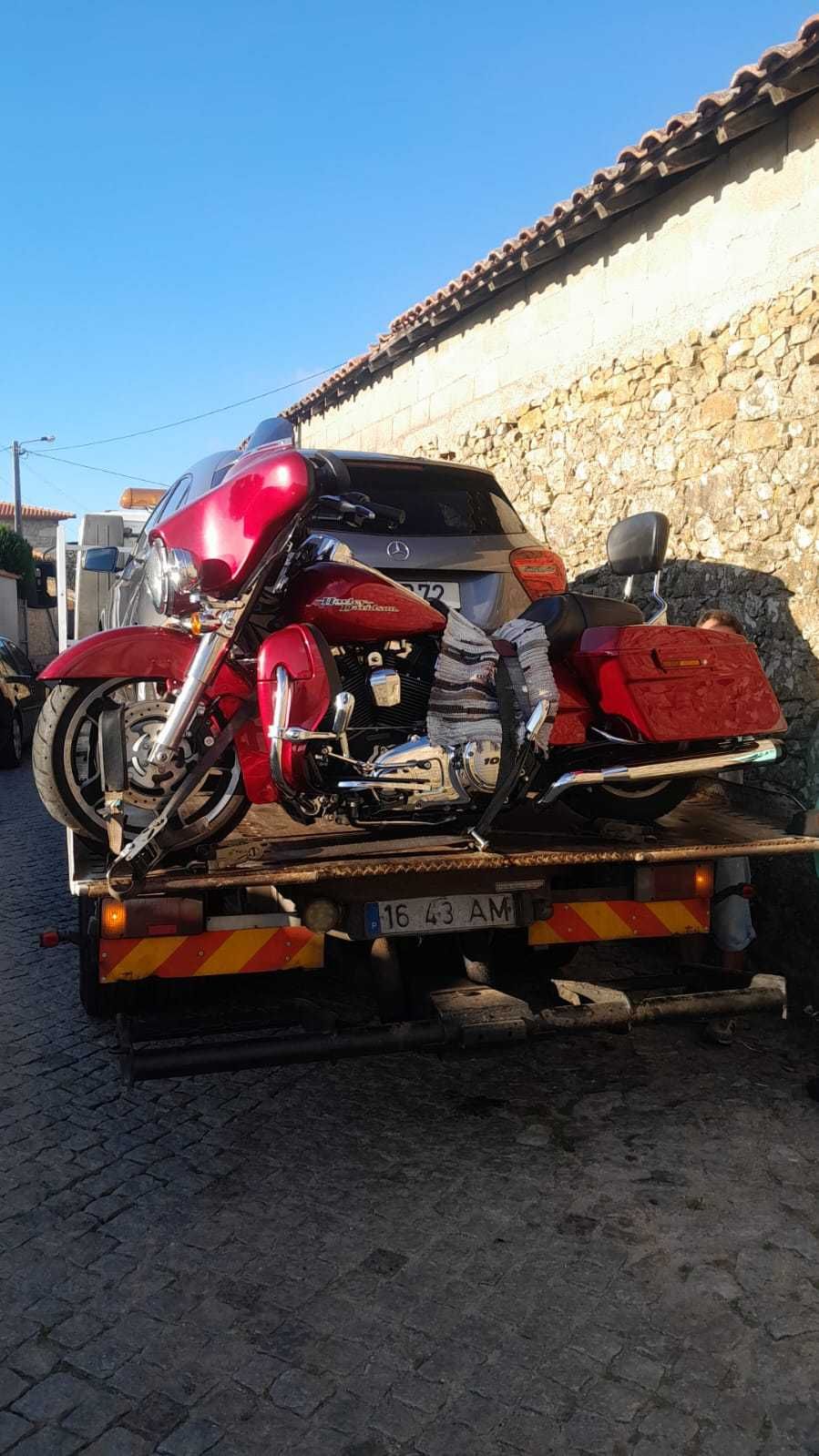 Empresa de transportes viaturas nacional e internacional