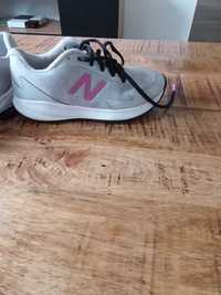 Buty dziecięce New Balance