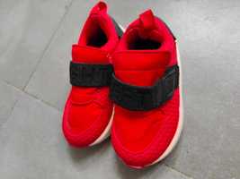 czerwone buty adidasy na rzepy Zara rozmiar 21