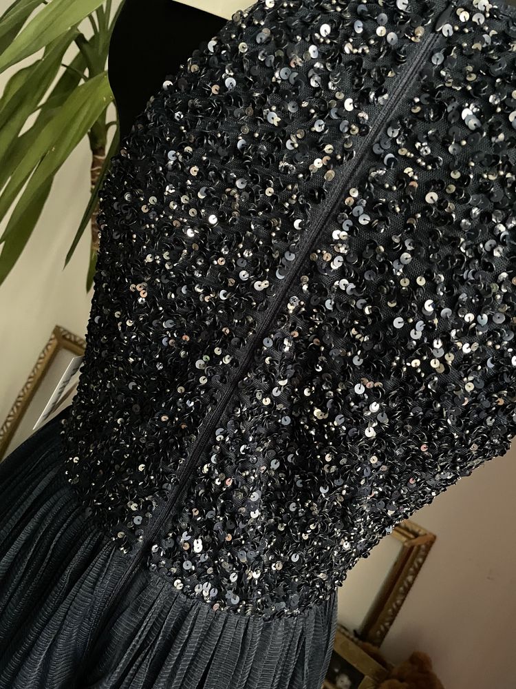 Maya deluxe cekinowa sukienka maxi 36 s 38 m 40 L tiulowa