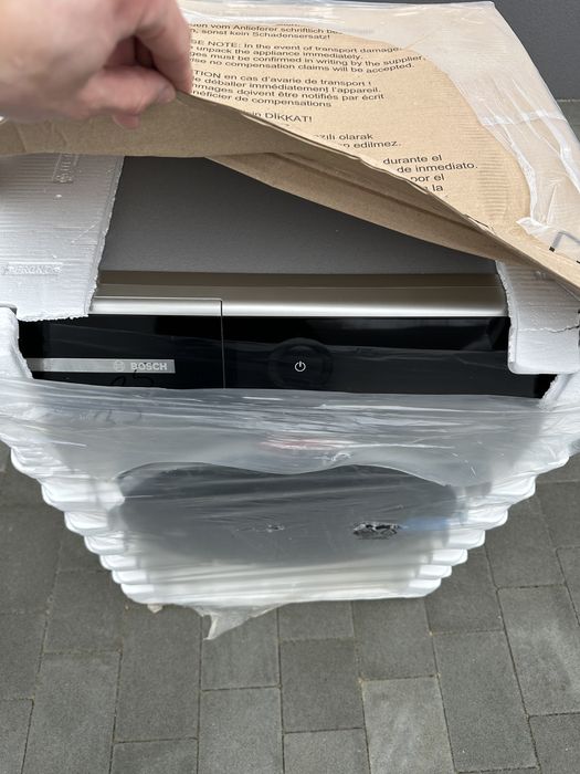 Нова пральна машина Bosch serie 8 WGB2560X0 2024 рік