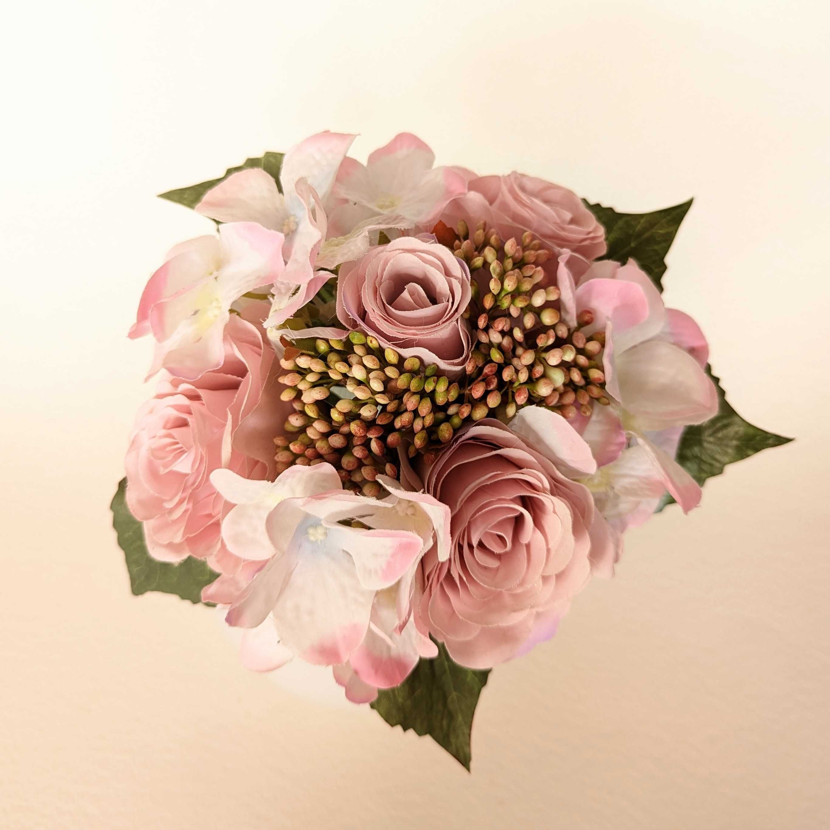 Bukiet sztucznych kwiatów róża hortensja 9 sztuk