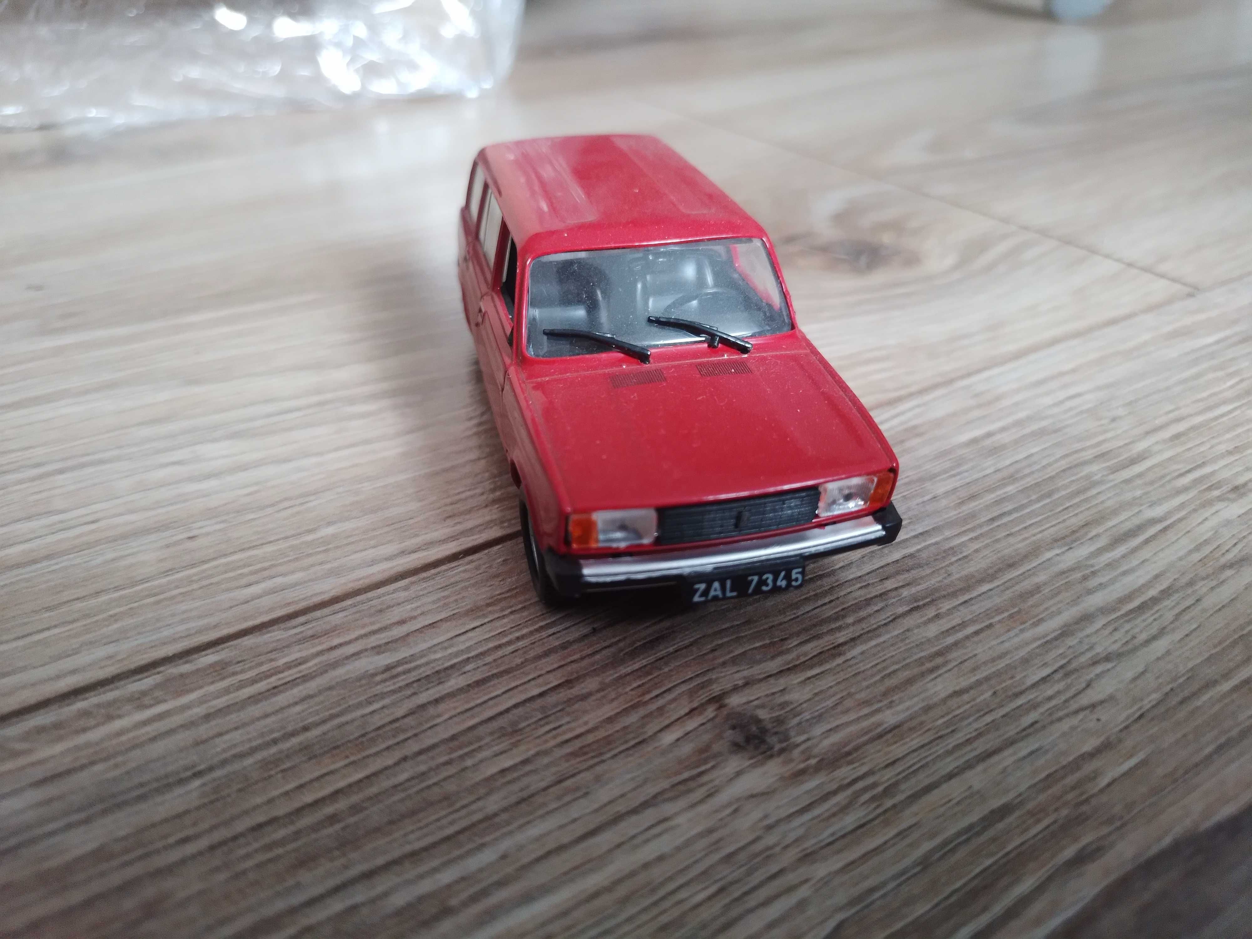 Łada 2104; Kultowe Auta PRL-u 1:43