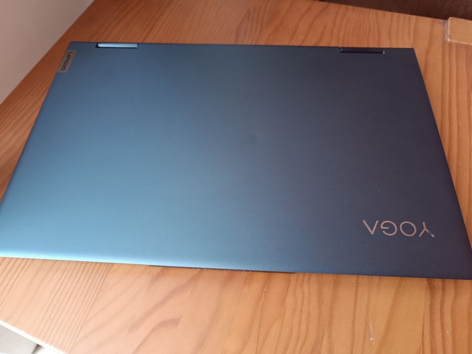 Lenovo Yoga 7i 2 em 1 conversível