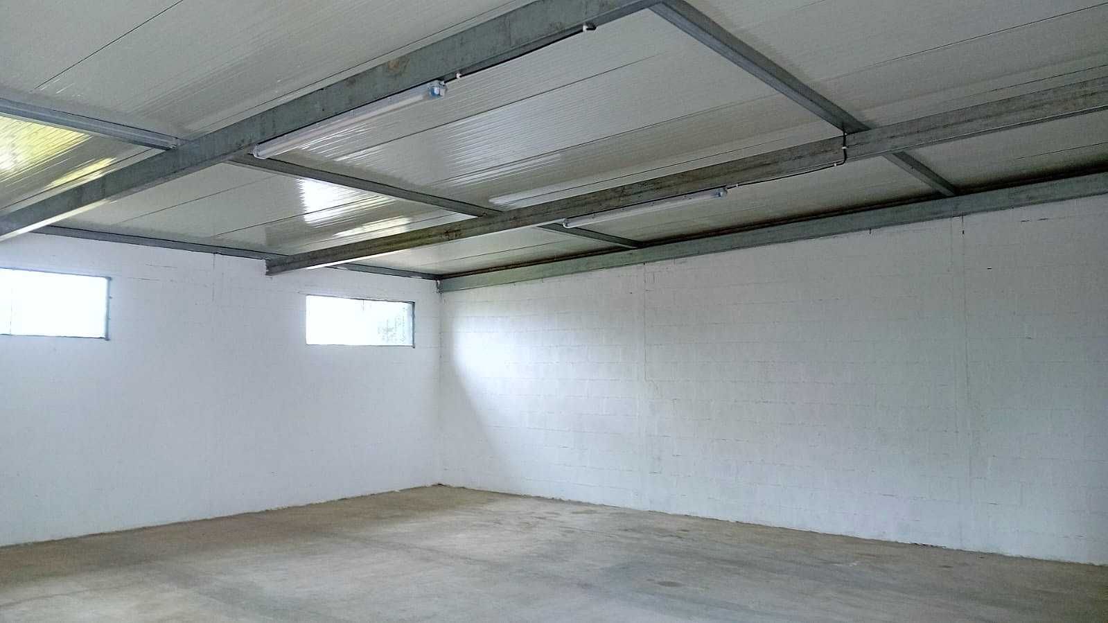 Armazém com 140 m2 para arrendar - Padeiras - Setúbal