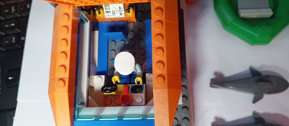 Продам lego city берегова охорона великі конструктор оригінал