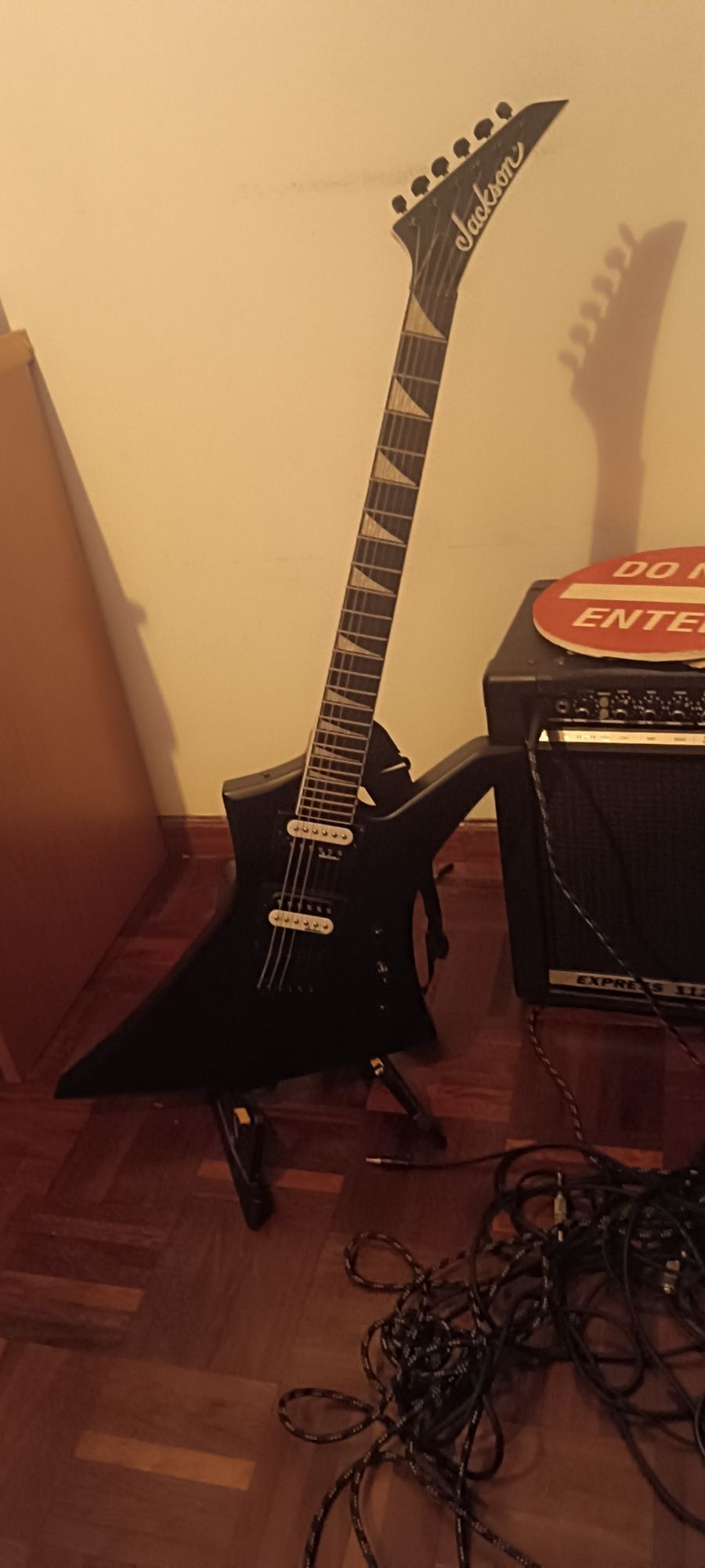 jackson Kelly js32 satin black