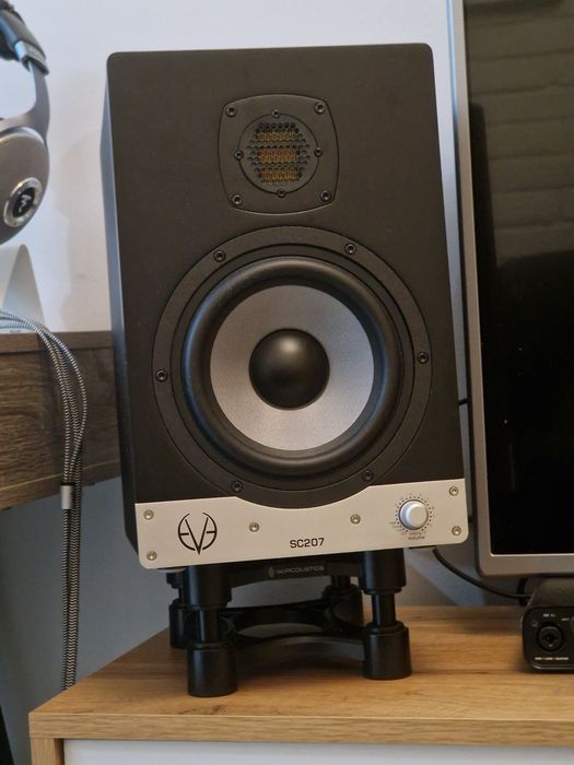 Eve Audio SC207 - monitory studyjne
