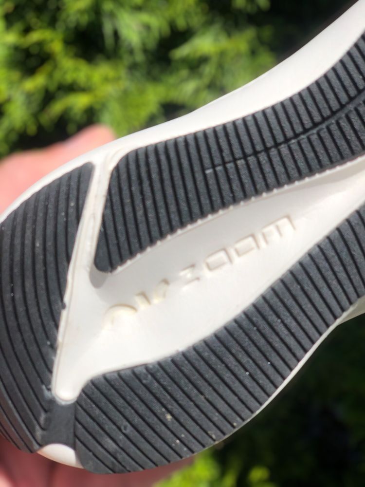 кросівки Nike air zoom X