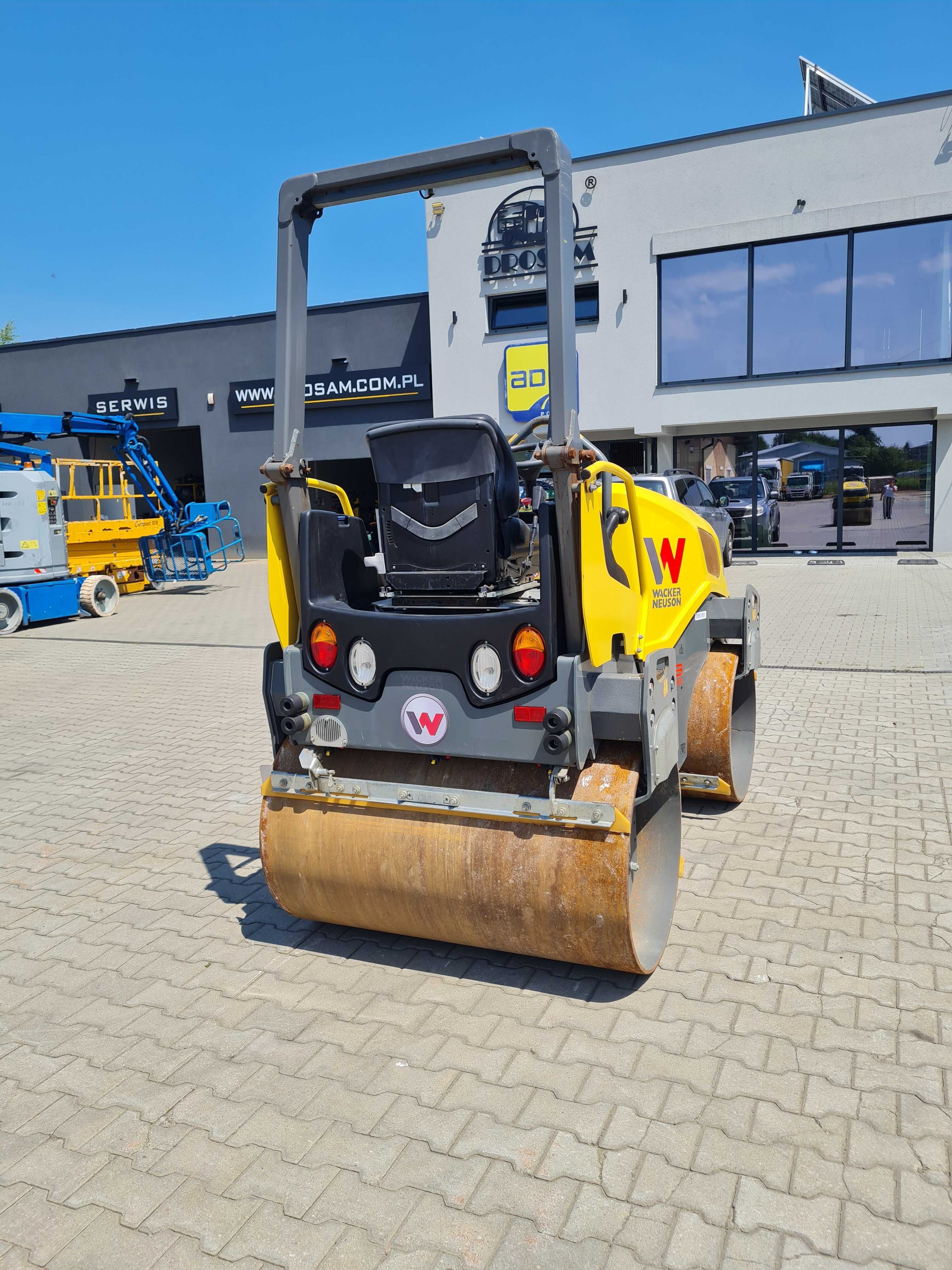 Walec samojezdny bębnowy Wacker Neuson RD28-120 rok prod 2019