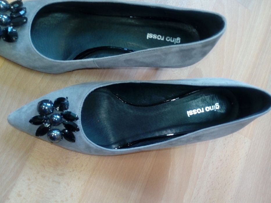 GINO ROSSI czółenka Rumi roz. 37