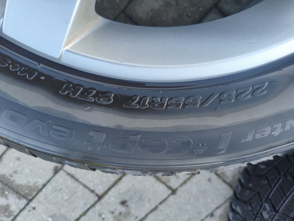 Felgi 17 z oponami 5x114.3