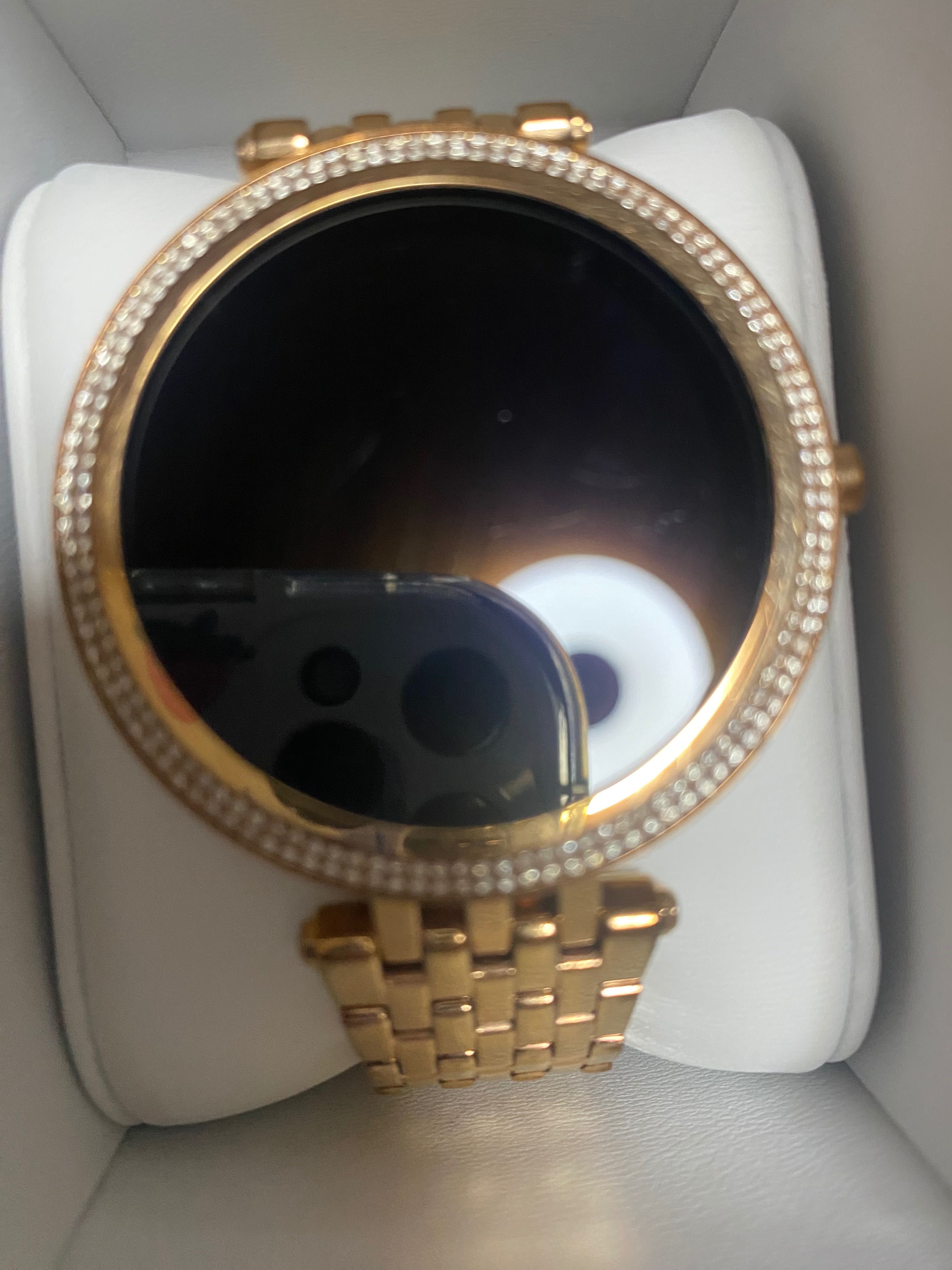 Smartwatch Michael Kors (usado 2 vezes) Novo com talão caixa