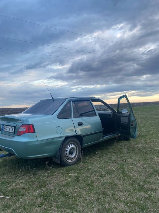 Авто Daewoo Nexia