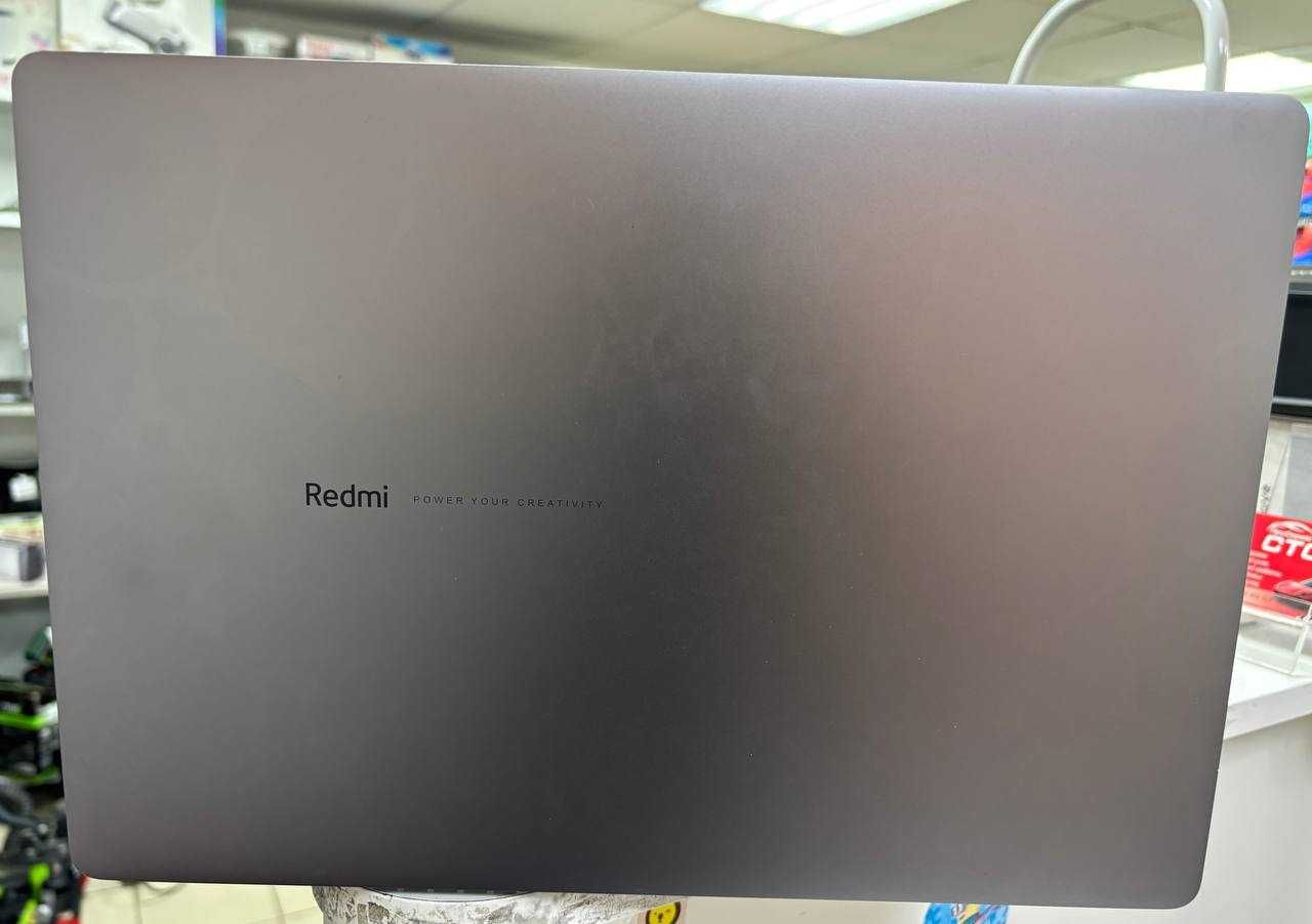 Потужний компактний ноутбук Xiaomi RedmiBook Pro 14S!!