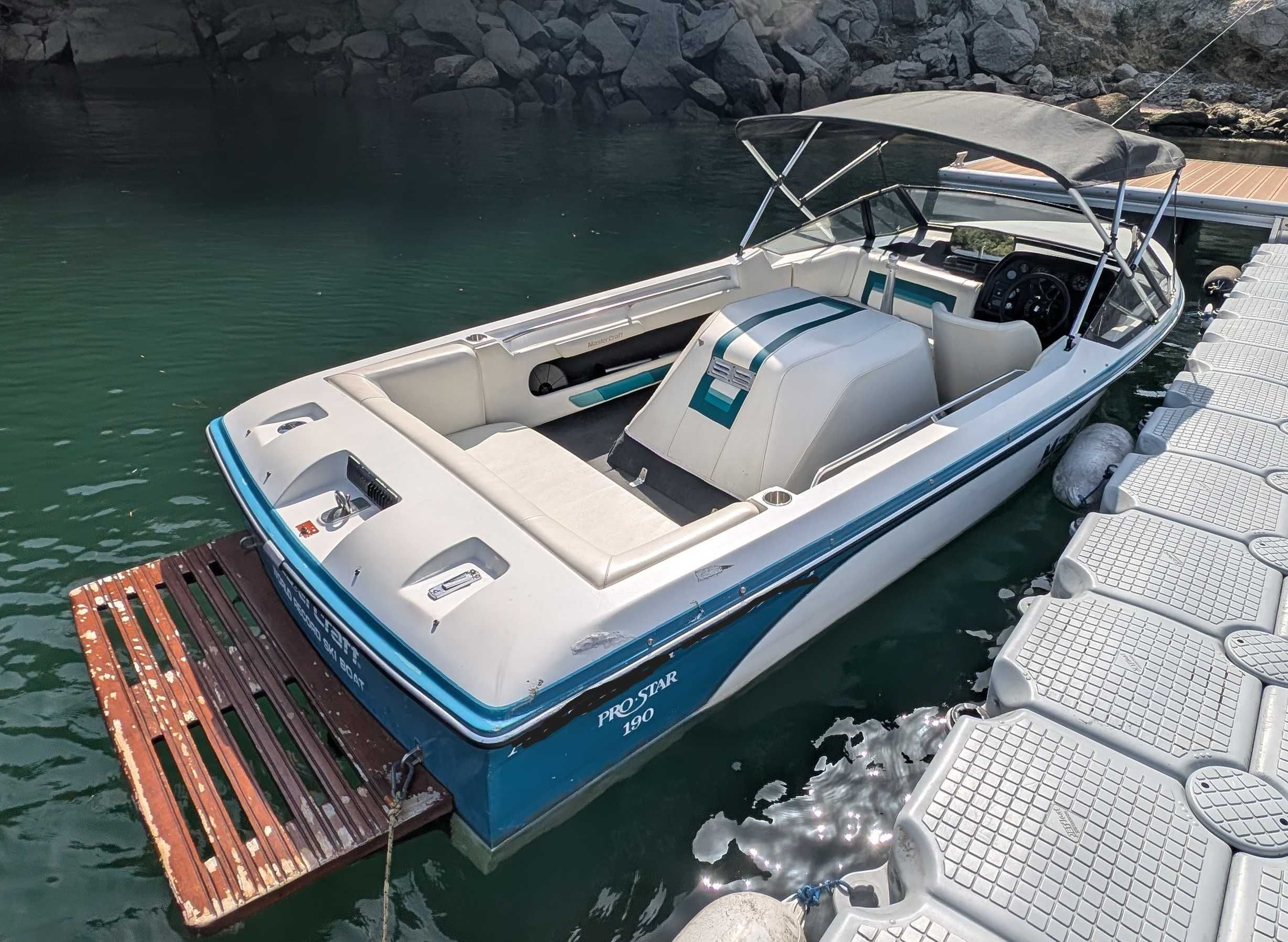 Mastercraft Prostar 190 (Ano 1989) + Atrelado