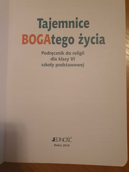 Podrecznik kl. 6 "Tajemnice BOGAtego życia"