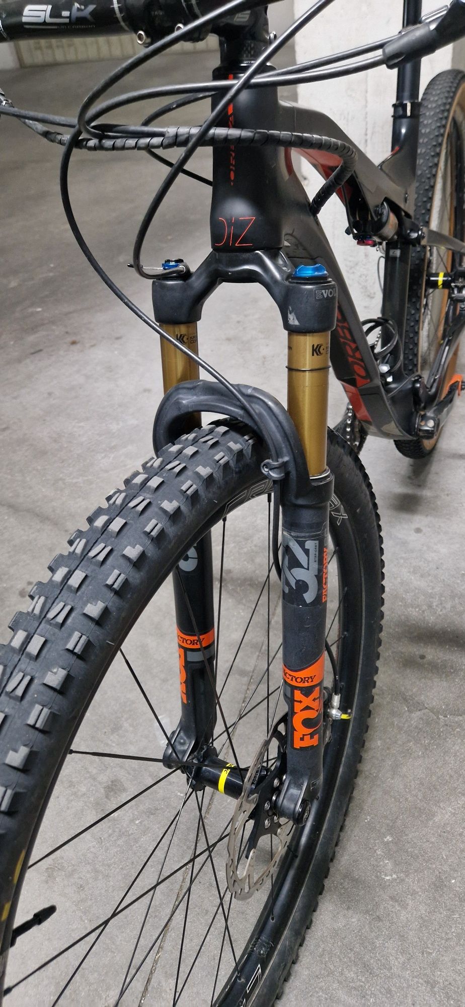 Orbea Oiz 29" suspensão total carbono