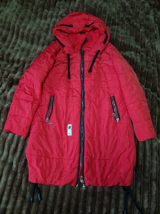 Куртка жіноча демісезонна подовжена