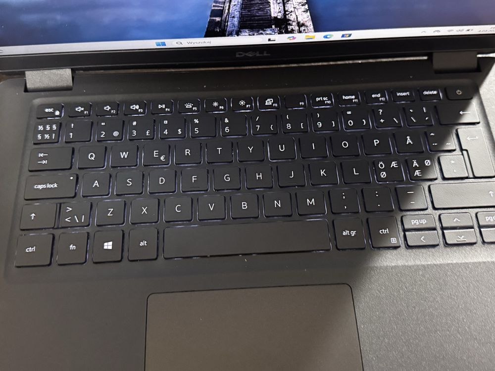 Dell Latitude 3410  i3 - 10 gen full hd ssd 256 gb