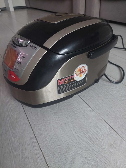 Мультиварка Redmond RMC-FM4502