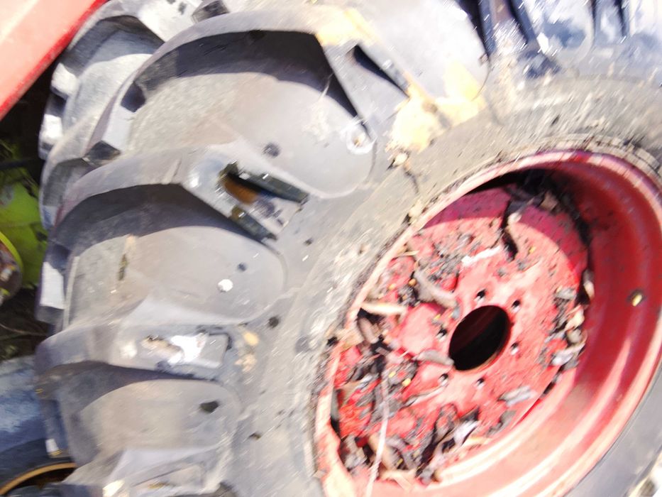 Koło Opona 16.9-30 prawie nowa felga Claas Mercator