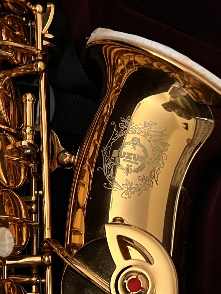 Saxophone Alto Suzuki