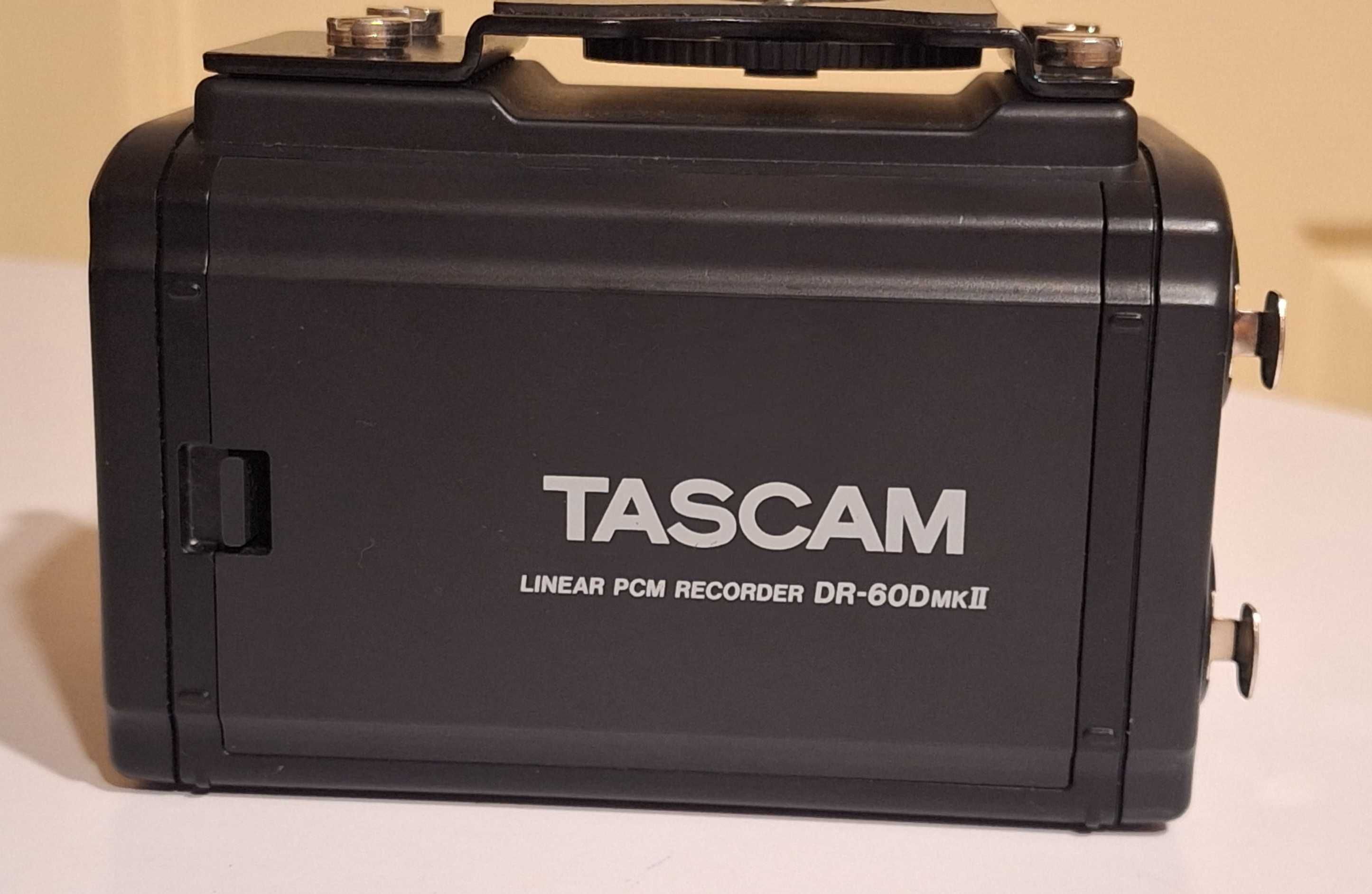 Sprzedam rejestrator audio TASCAM DR-60DMKII