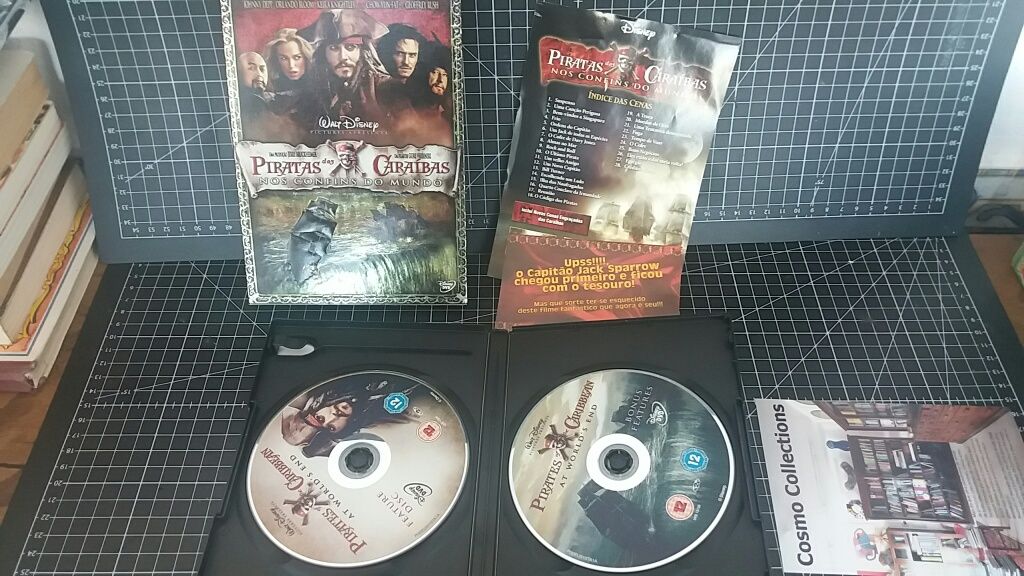 DVDs Piratas das Caraíbas edições especiais. Com 2 discos cada