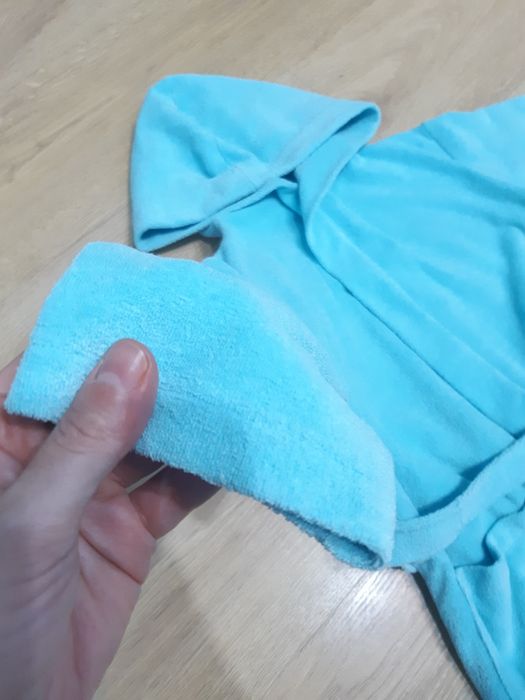 Szlafrok r. 104/110 kąpielowy basenowy