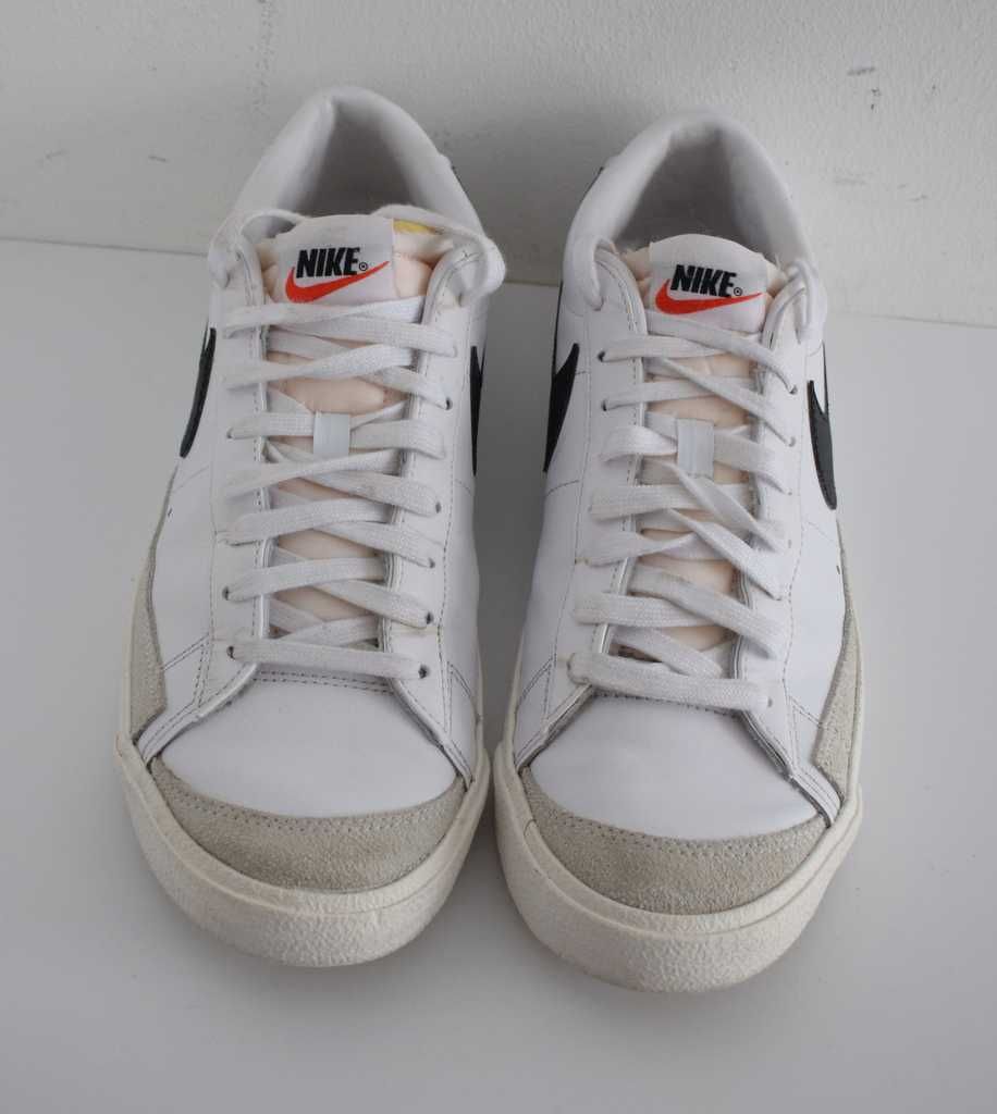 Nike Buty Blazer Low Platform DJ0292 sneakersy skórzane 44 białe