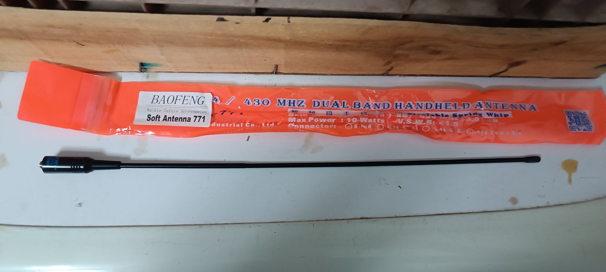 Antena radio dual band VHF/UHF baofeng nova